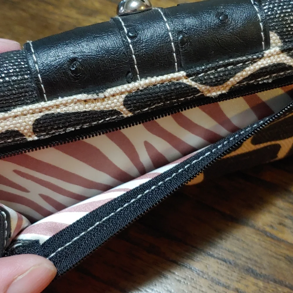 Animal Print Clutch Wallet Black White Giraffe Print Snap Closure Wallet